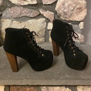 Lita Jeffrey Campbell